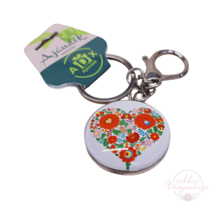 Többféle kulcstartó - szív motívummal