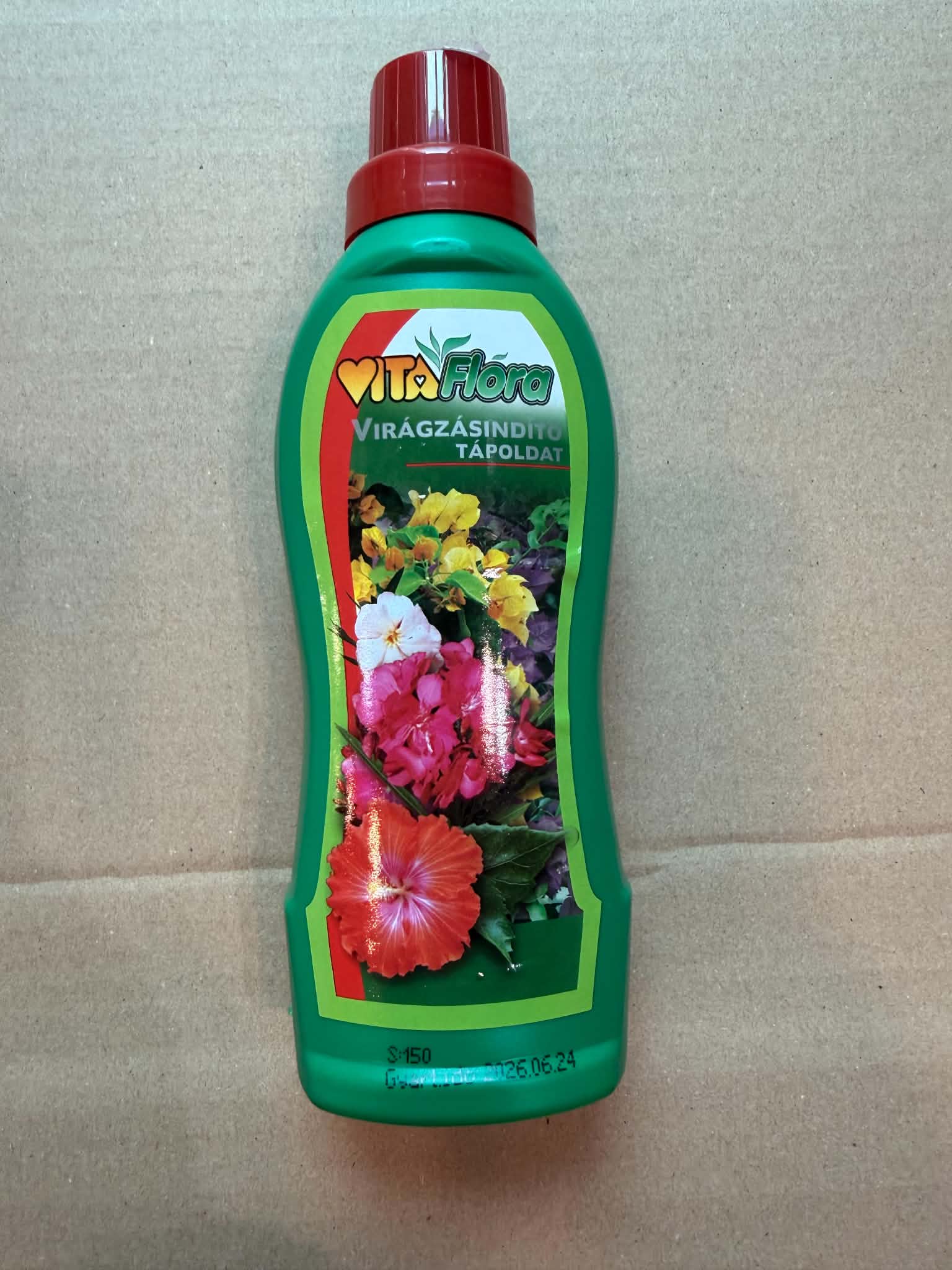 Vitaflóra Virágzásindító tápoldat 500 ml – tápoldat virágzó növényekhez